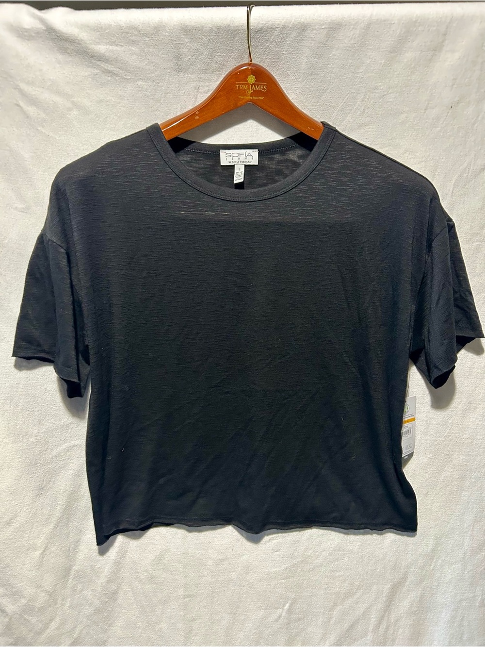 Sofia Jeans by Sofia Vergara Black Crop Tee — Size L Womens NWT